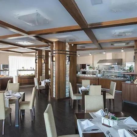 б306 в бийч на първа линия с перфектен изглед към плажа! *